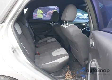 2013 Ford Focus St z USA, uszkodzony, nr VIN 1FADP3L9XDL127468